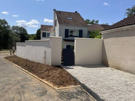 Notre zone d'activité pour ce service Prix pour clôture en bois avec occultant réalisée sur-mesure pour un jardin privé par une entreprise locale à